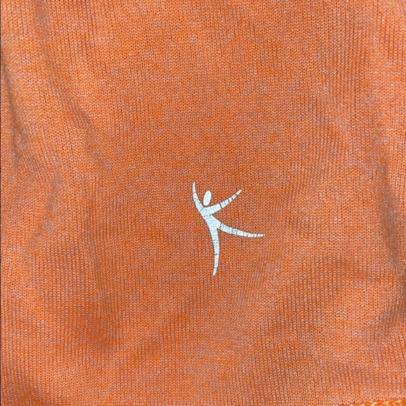 🌵3/$20• Athletic Running V Neck Tee Shirt - Picture 3 of 4